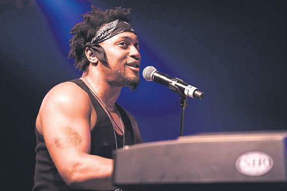 D'Angelo, acclaimed and reclusive R&B innovator, dies at 51 D'Angelo, acclaimed and reclusive R&B innovator, dies at 51