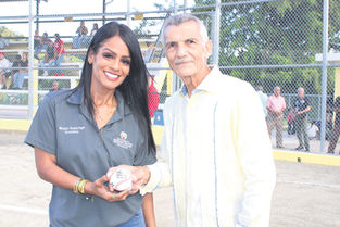 Alcaldesa de Naguabo inaugura proyecto de rehabilitación del parque del Barrio Florida.