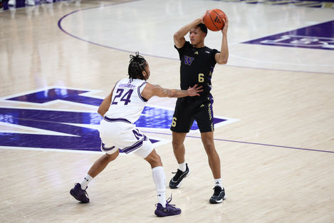 250208_LeahDowning_MBBvsNorthwestern_Ihenacho_27