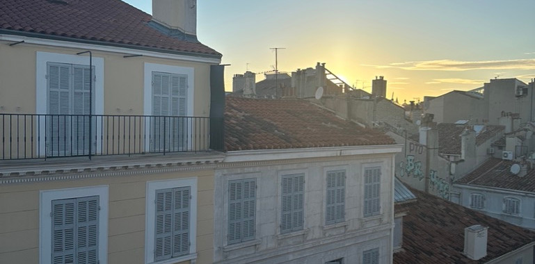 Coucher de soleil au vieux port de Marseille