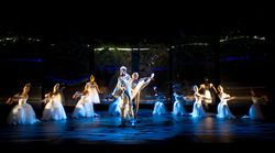 Forestillinen Crossover 2011