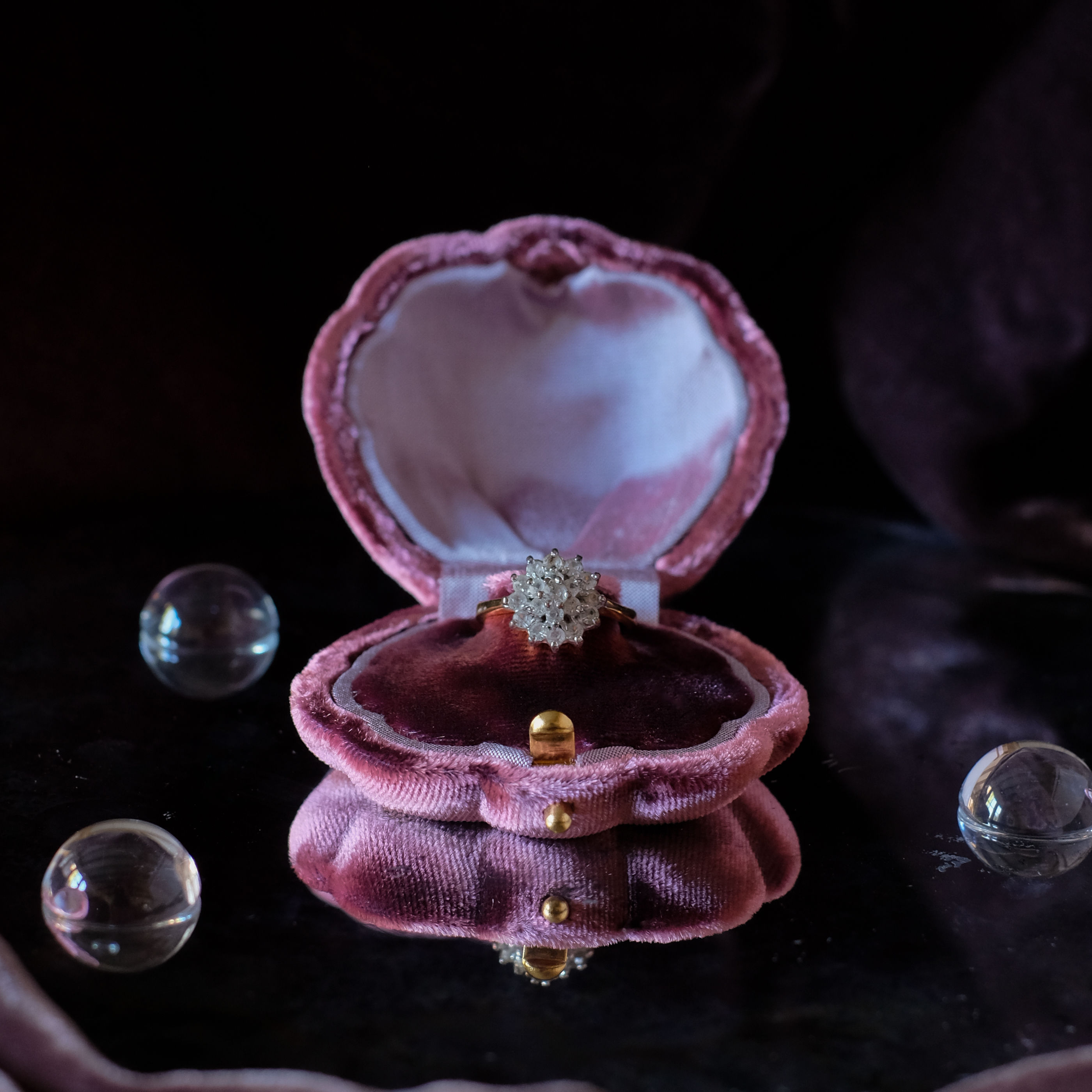 Mulberry Pink Velvet & Lilac Silk | Medium Ondine | Clamshell