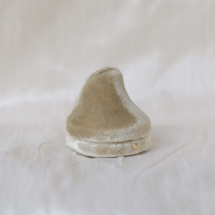 Thumbnail: Faded Peridot Velvet and Ice Green Silk | Horseshoe Ring Box