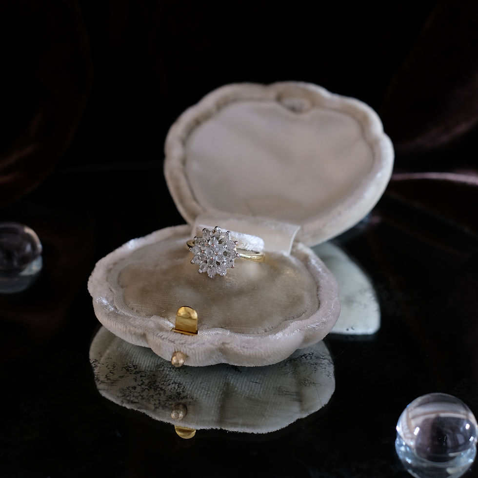 Thumbnail: Tusk Velvet & Ice Green Silk | Medium Ondine | Clamshell Ring Box