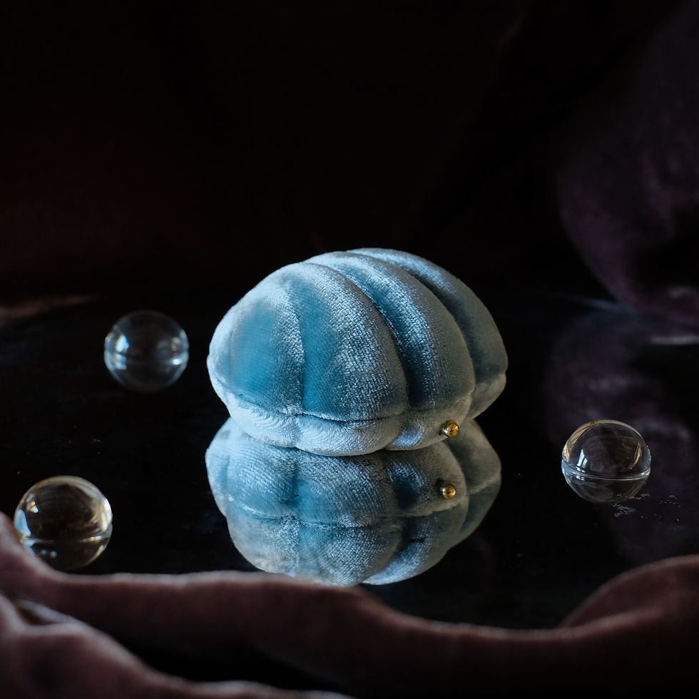 Thumbnail: Robin's Egg Blue & Morning Sky Silk | Medium Ondine | Clamshell