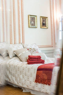 French riviera elegant wedding venue with sea view in chateau