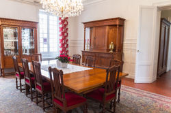 French chateau to hire in Bordeaux for family holiday or wedding venue