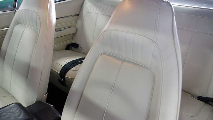 Thumbnail: 1970 Plymouth Superbird, Seat
