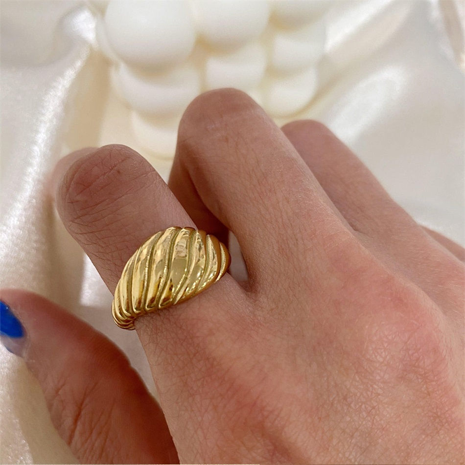 Thumbnail: Regentaura Aurelia Ring