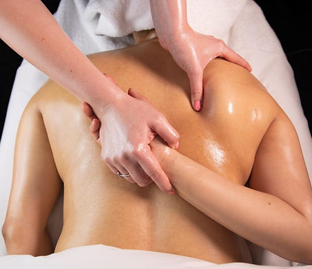 LAVISHiBROWS Winter Garden Deep Harmony Deep Tissue Massage