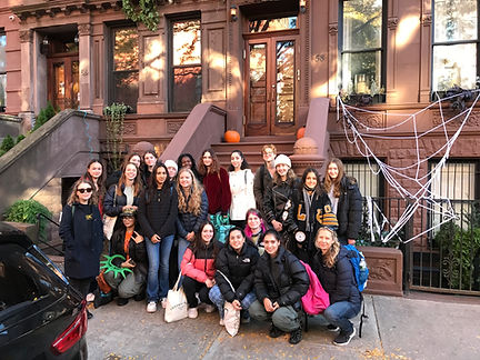 Welcme-to-Harlem-Group-Tour.jpeg