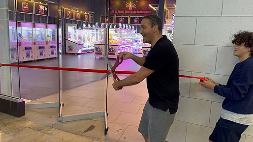 Fantasy Claw Arcade Fashion Show Las Vegas NV Ribbon Cutting