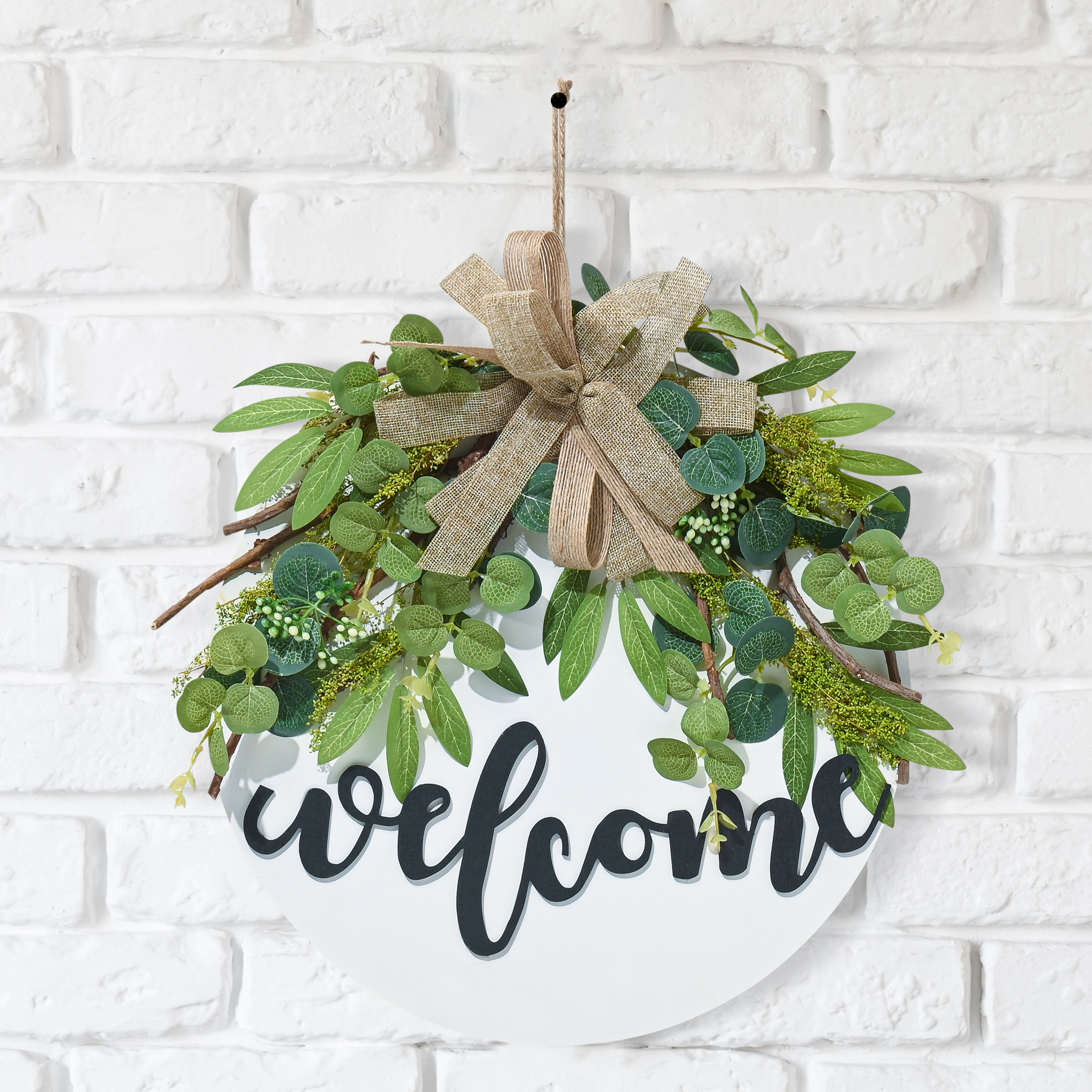 Round Welcome Sign