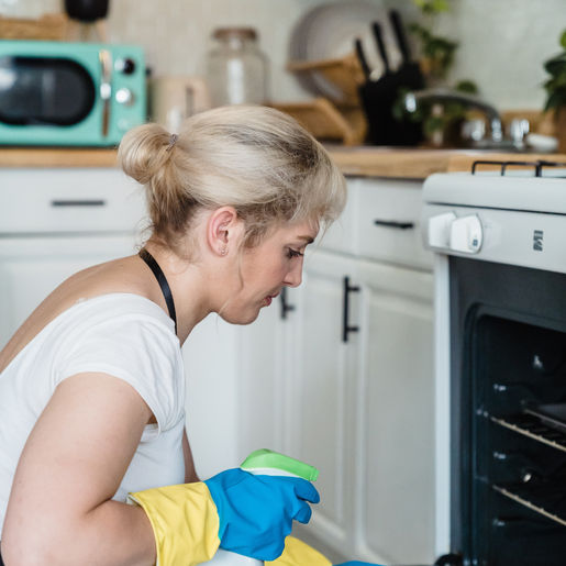 Transform Your Space with Calieluxe Cleaners' Professional Cleaning Services.