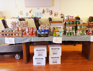 food-pantry-set-up_orig.jpg