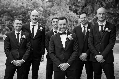 groom and groomsmen