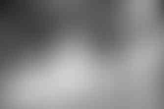 bride and groom near murray river