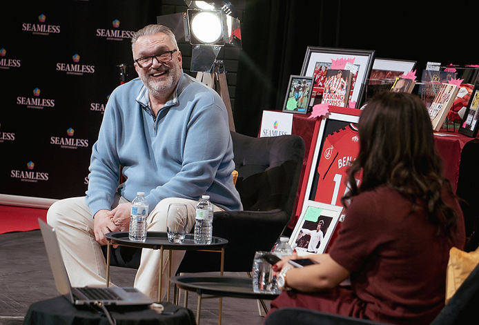 Neil Ruddock LIVE on stage at Medina Theatre November 2025.