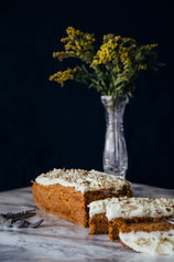 Perinteinen porkkanakakku, myös vegaanisena