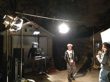 20160713152918-3390143-24-shots-niamson-outdoor-night-set-up.JPG