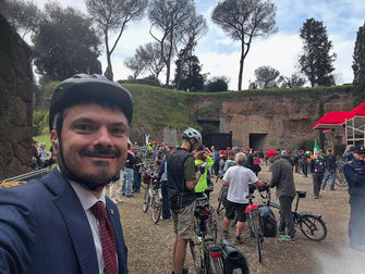 Staffetta Antifascista: da Piazza dell’Esquilino alle Fosse Ardeatine per onorare i 335 martiri dell’eccidio e la memoria della resistenza