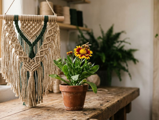 🌿🐝​Hoy celebramos el                           Día Mundial de las Abejas