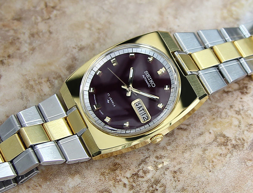 Thumbnail: Seiko 7006-6009 Men's Watch