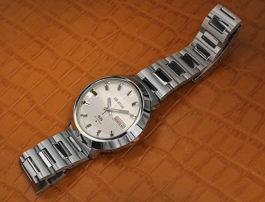 Thumbnail: Seiko 5 Actus 1975 Men 38mm Auto 6106 8750