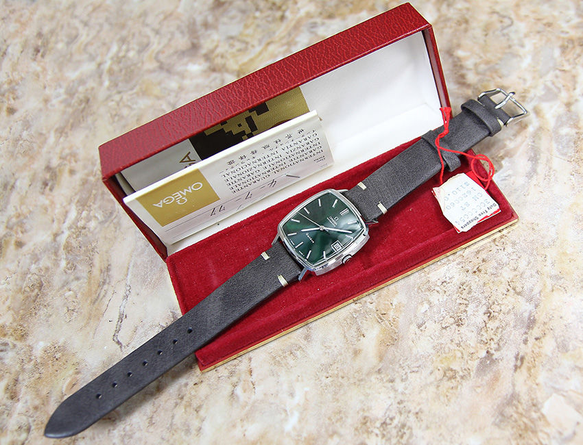 Thumbnail: Omega DeVille 162 0060 Vintage Watch