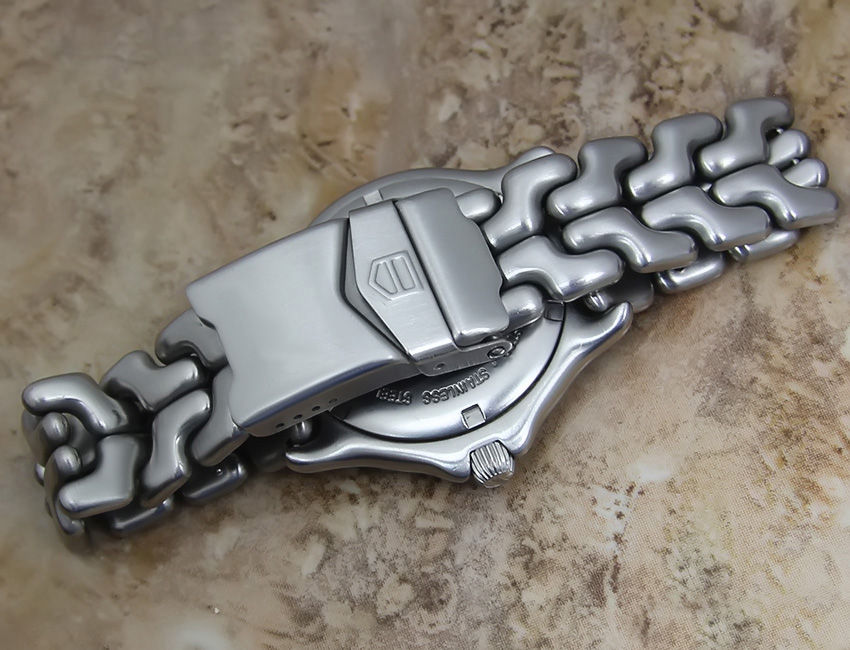 Thumbnail: Tag Heuer WG 1113 Professional Men's Watch