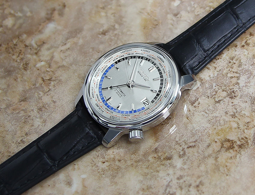 Thumbnail: Seiko World Time Mint Ref 6217-7000 Investment Grade Men's 1964 Watch