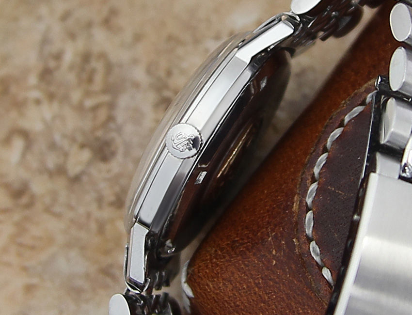 Thumbnail: Ulysse Nardin 10926-1 Men's Watch