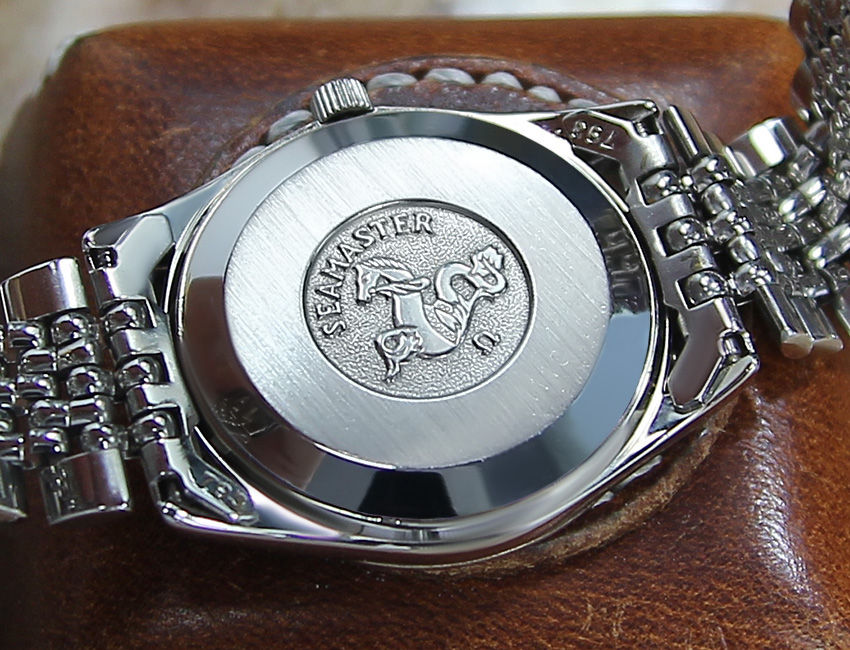 Thumbnail: Omega Seamaster Darwin Men's Watch