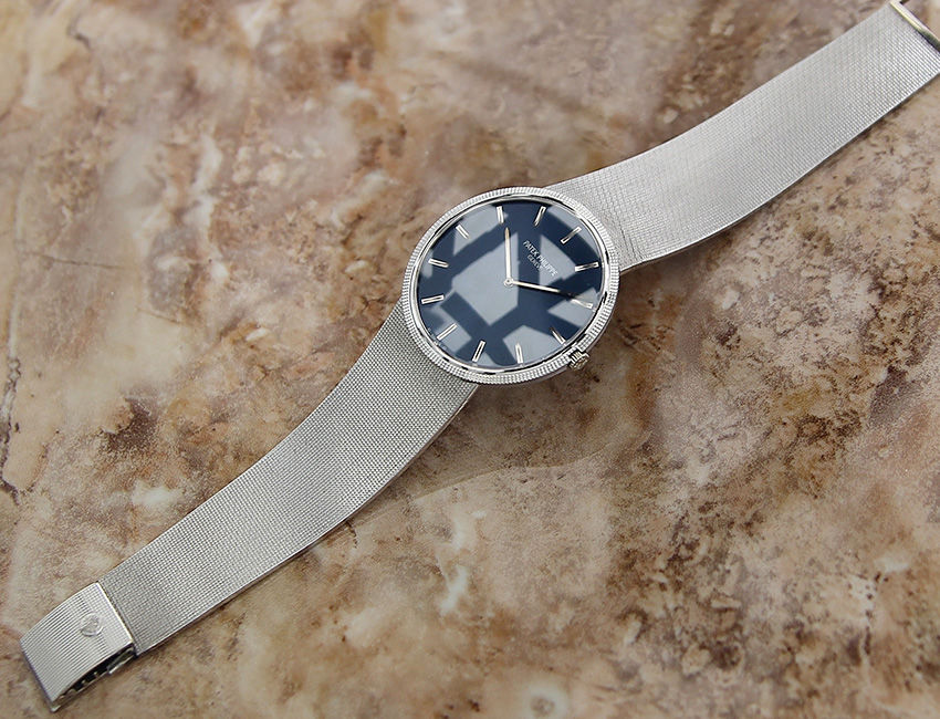 Thumbnail: Patek Philippe Calatrava 18k White Gold Watch