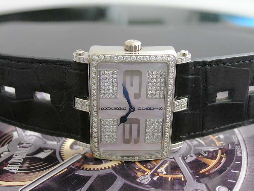 Thumbnail: Roger Dubuis Two Much WG mother-of-pearl original diamond