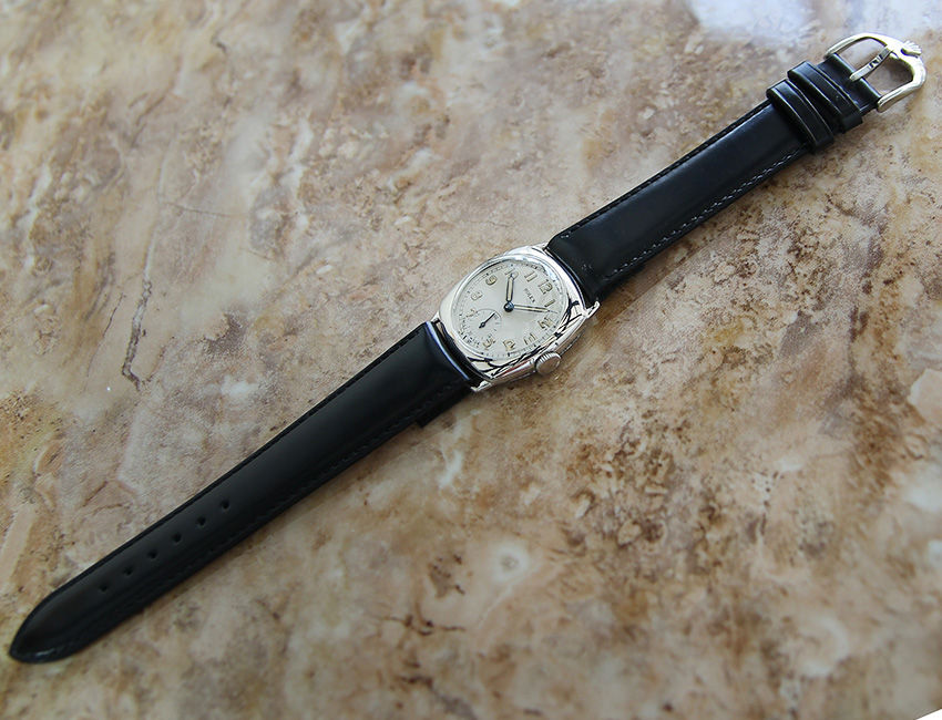 Thumbnail: Rolex Ultra Prima 1920 Men's Military Watch