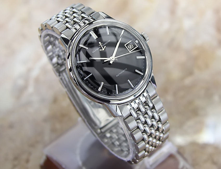 Thumbnail: Ulysse Nardin 10926-1 Men's Watch