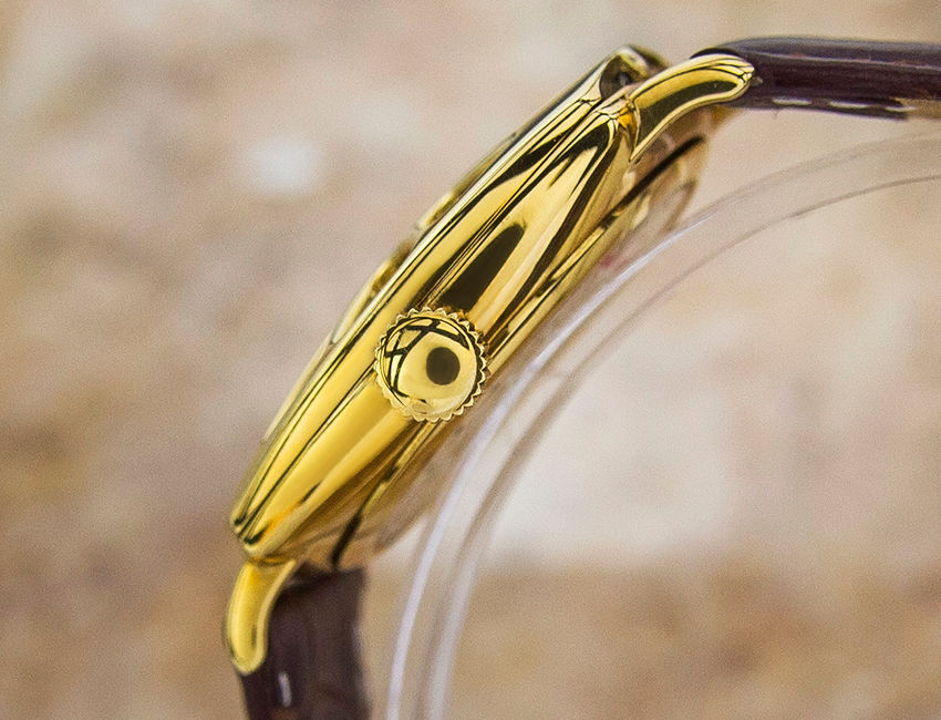 Thumbnail: Movado 18K Gold 1913-1993 Military Watch