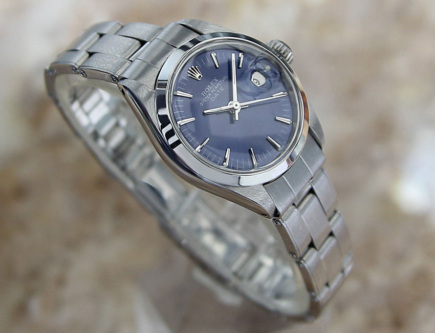 Thumbnail: Rolex Oyster 6919 Ladies Watch