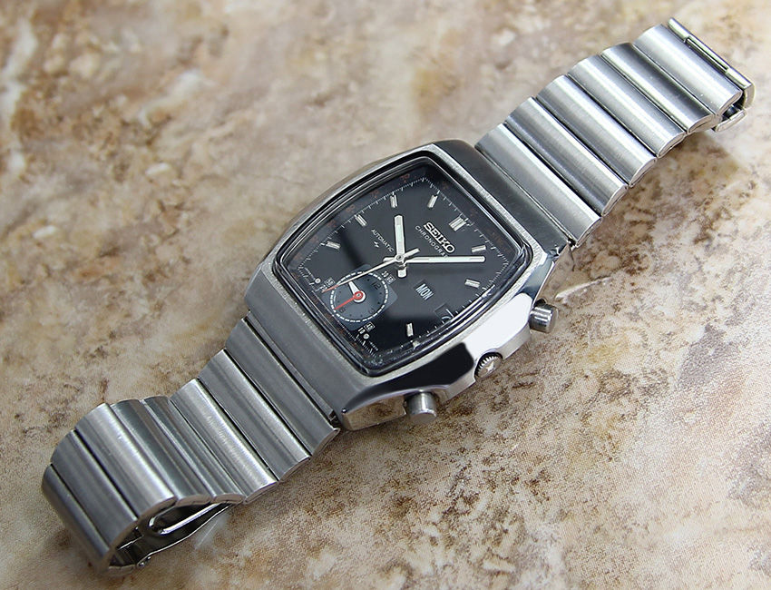Thumbnail: Seiko Monaco Rare Nautilus 7016 5020 Investor Grade Men's 1977 Watch