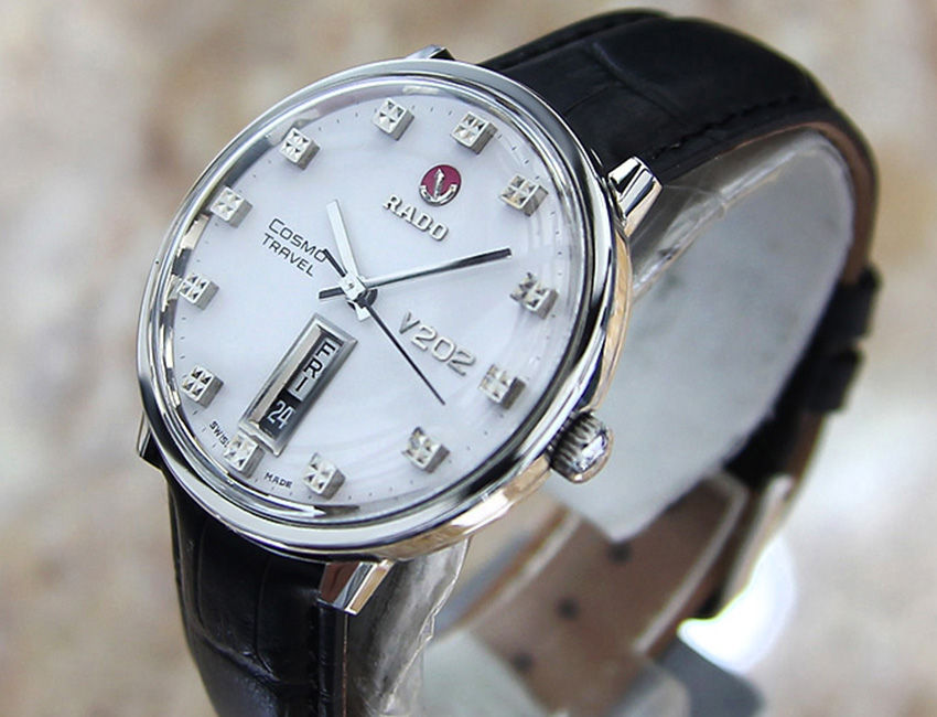 Thumbnail: Rado Cosmo Travel V202 Men's Watch