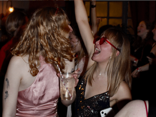 Baller Gowns That Don’t Break the Bank