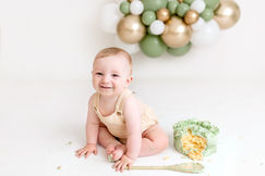 CAKE SMASH PHOTOGRAPHY FIRST BIRTHDAY LIVERPOOL