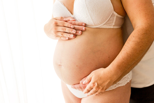 PREGNANCY PHOTO SHOOT LIVERPOOL