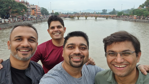 4 guys at Har Ki Pauri