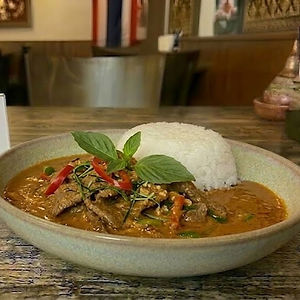 Phanäng Curry mit Rind