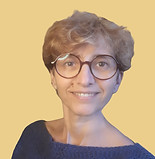 Karina, coach de vie, crée la Méthode Lean Relationnel, synthèse vivante des savoirs et expériences accumulés au fil de ses v