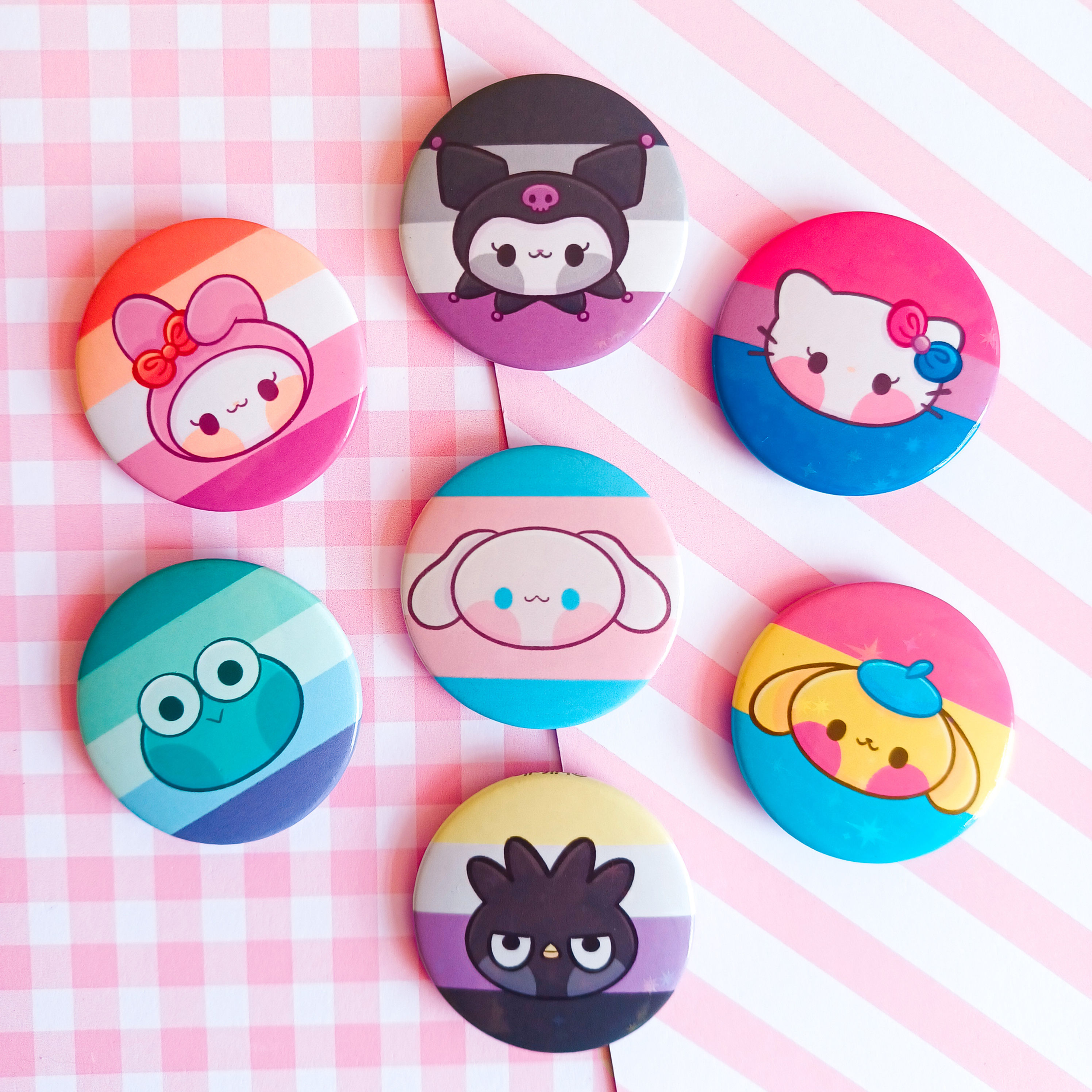 Sanrio Pride (Bottons Holográficos)