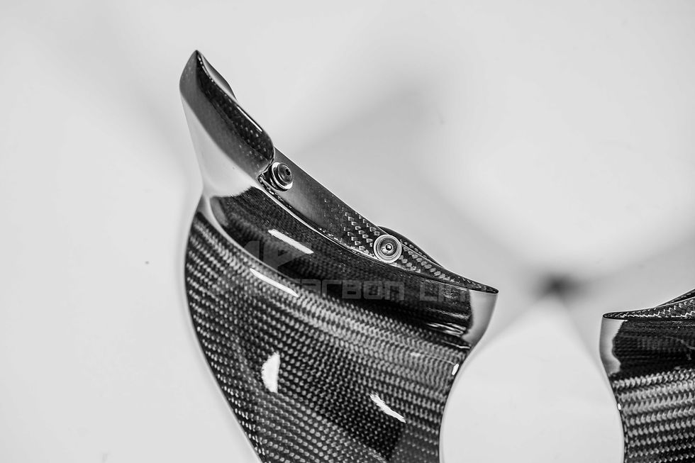 Miniatura: MotoGP Winglets Carbono 200g AP Carbon Line Yamaha YZF-R1/M RN65 (20-24)