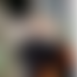 日本小熊貓俏皮吐舌+拋媚眼萌力爆表